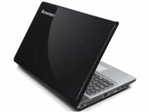 Notebook Lenovo 8gb 500gb SSD con Mouse Incluido